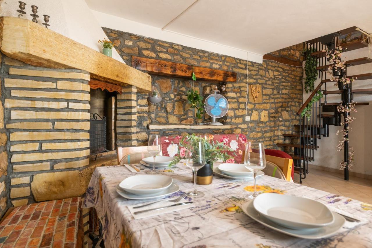 Apartment Larca Kanfanar Εξωτερικό φωτογραφία